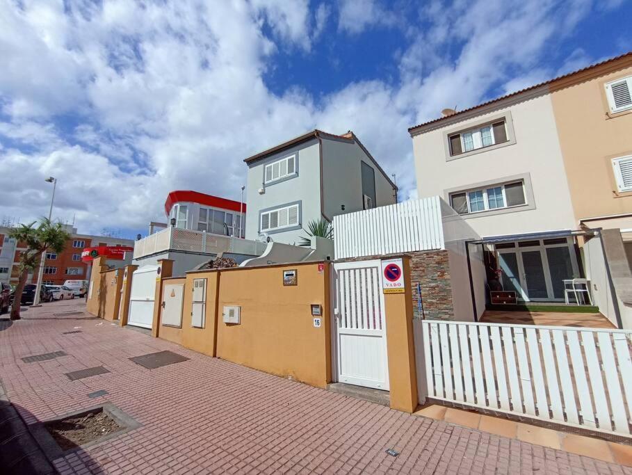 Taliarte Suite Vibbecanarias Melenara Kültér fotó